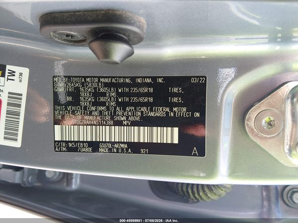 2022 TOYOTA HIGHLANDER XLE