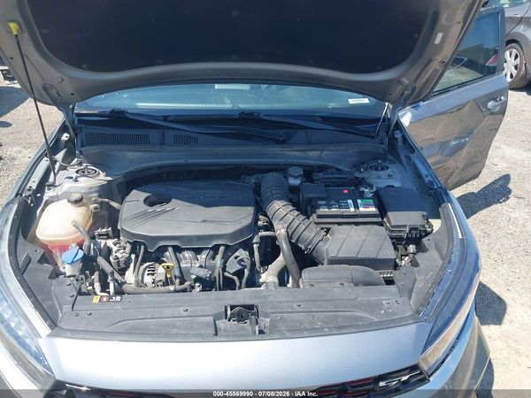 2022 KIA FORTE GT