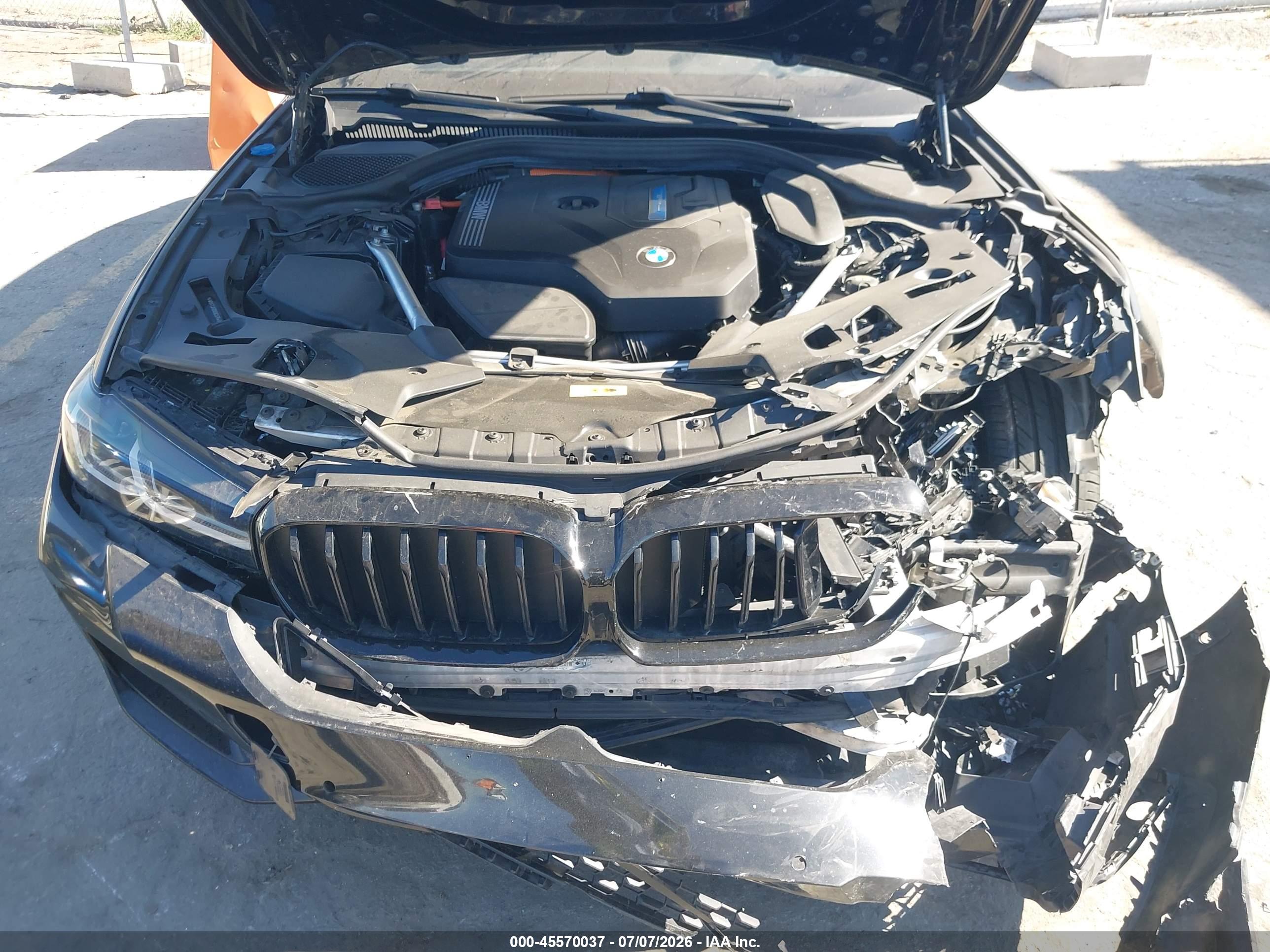 2022 BMW 530E