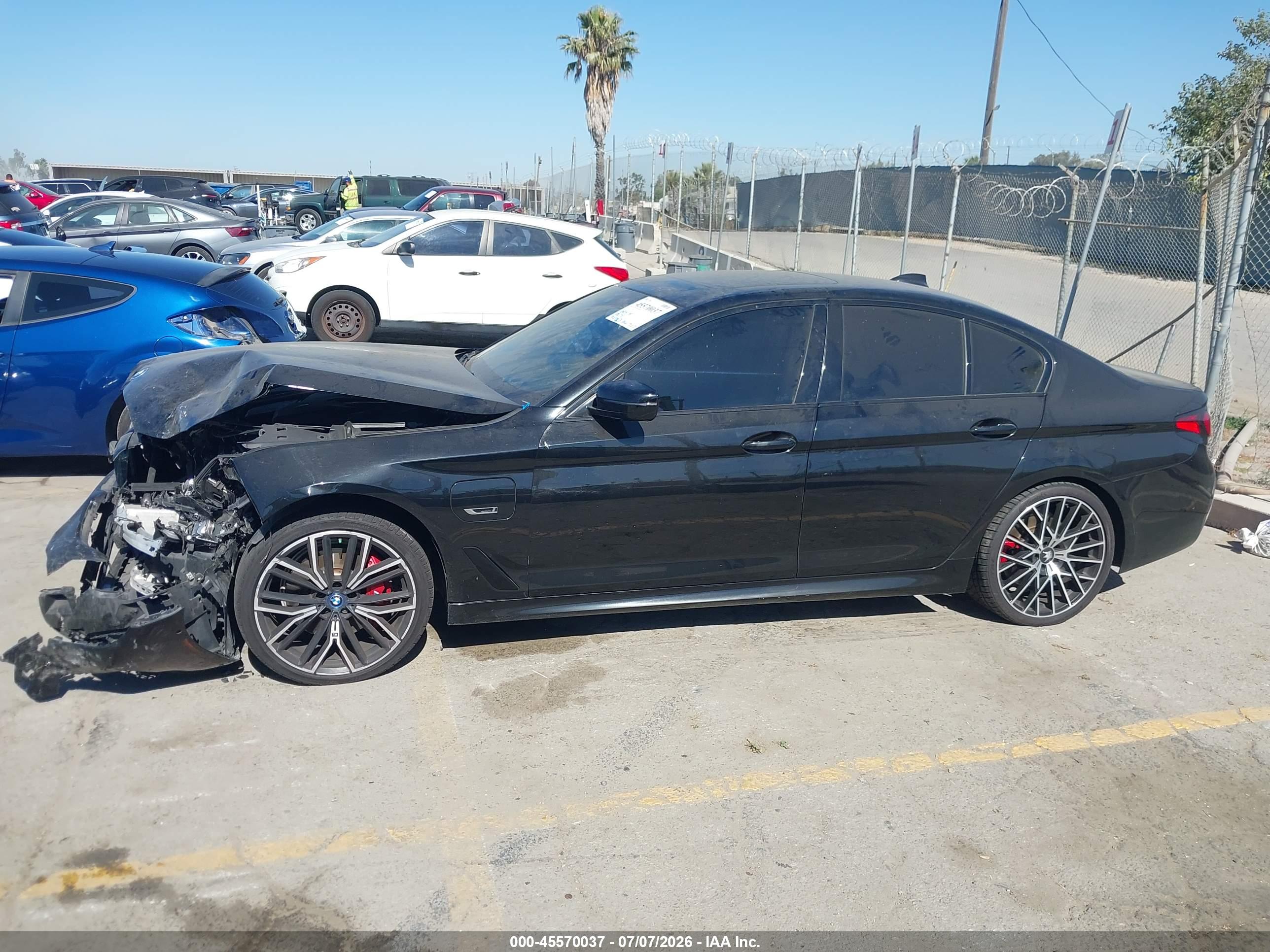 2022 BMW 530E