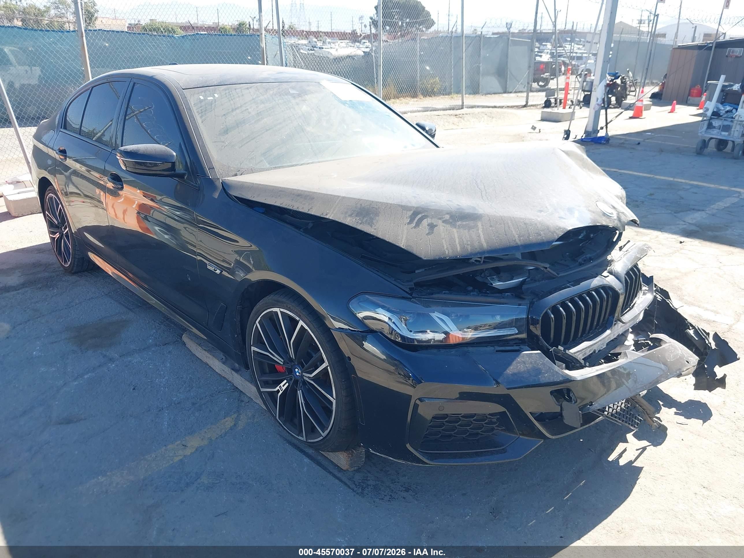 2022 BMW 530E