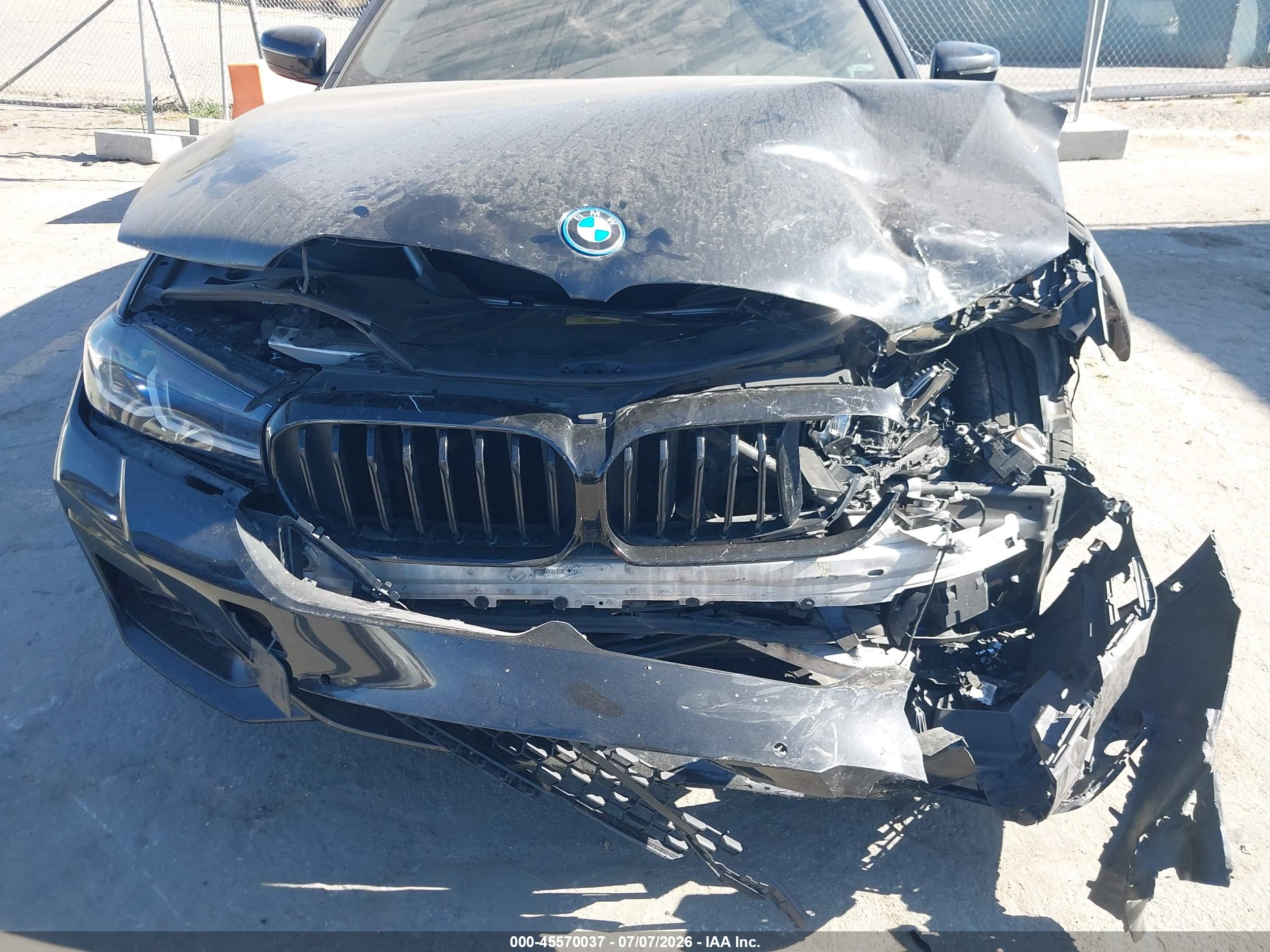 2022 BMW 530E
