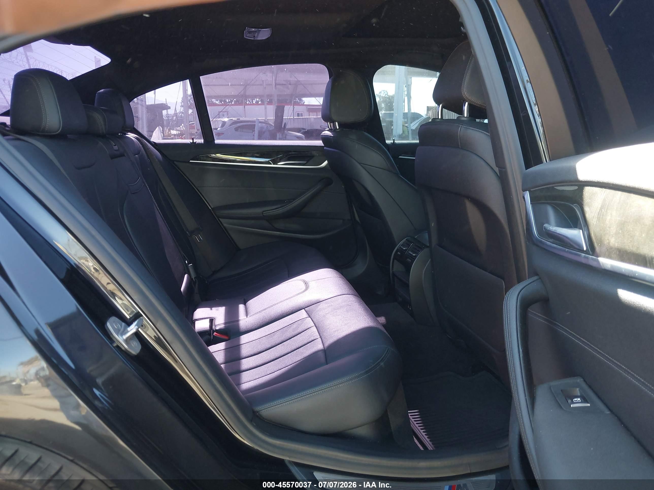 2022 BMW 530E