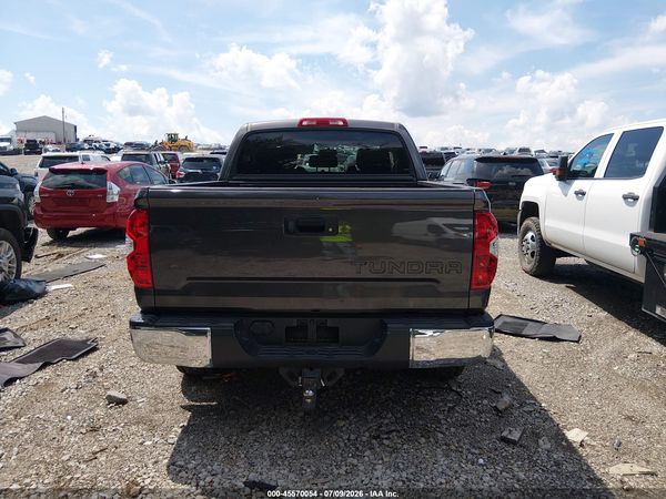 2017 TOYOTA TUNDRA SR5 5.7L V8