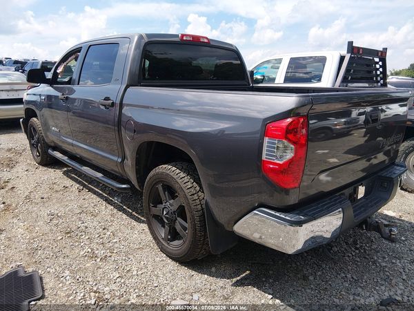 2017 TOYOTA TUNDRA SR5 5.7L V8
