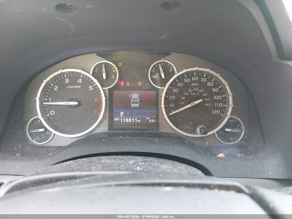 2017 TOYOTA TUNDRA SR5 5.7L V8