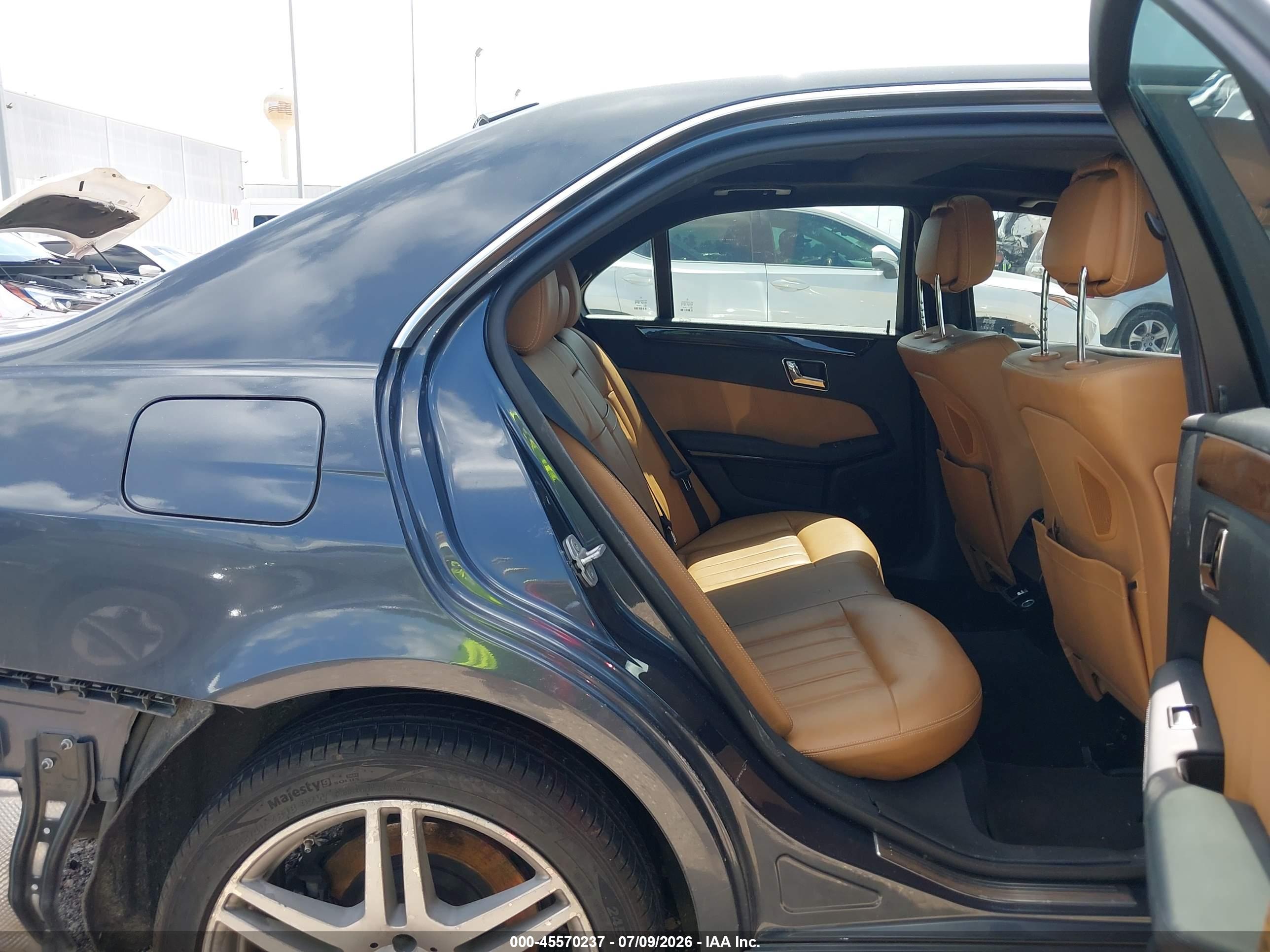 2010 MERCEDES-BENZ E 550 E550