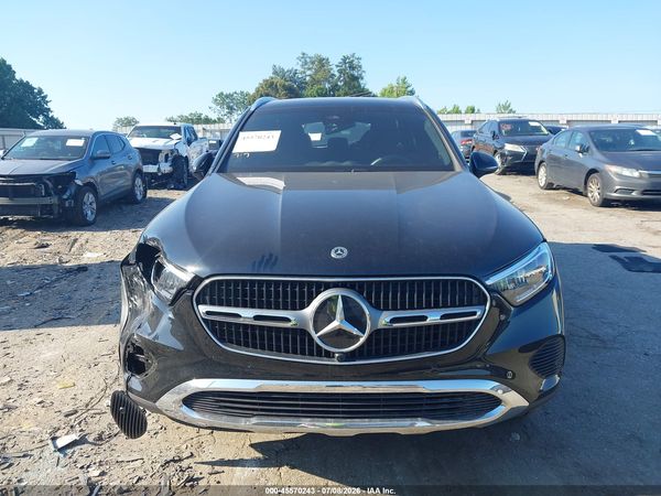 2026 MERCEDES-BENZ GLC 300 SUV