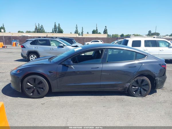 2025 TESLA MODEL 3