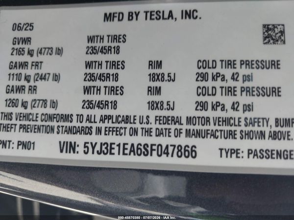 2025 TESLA MODEL 3