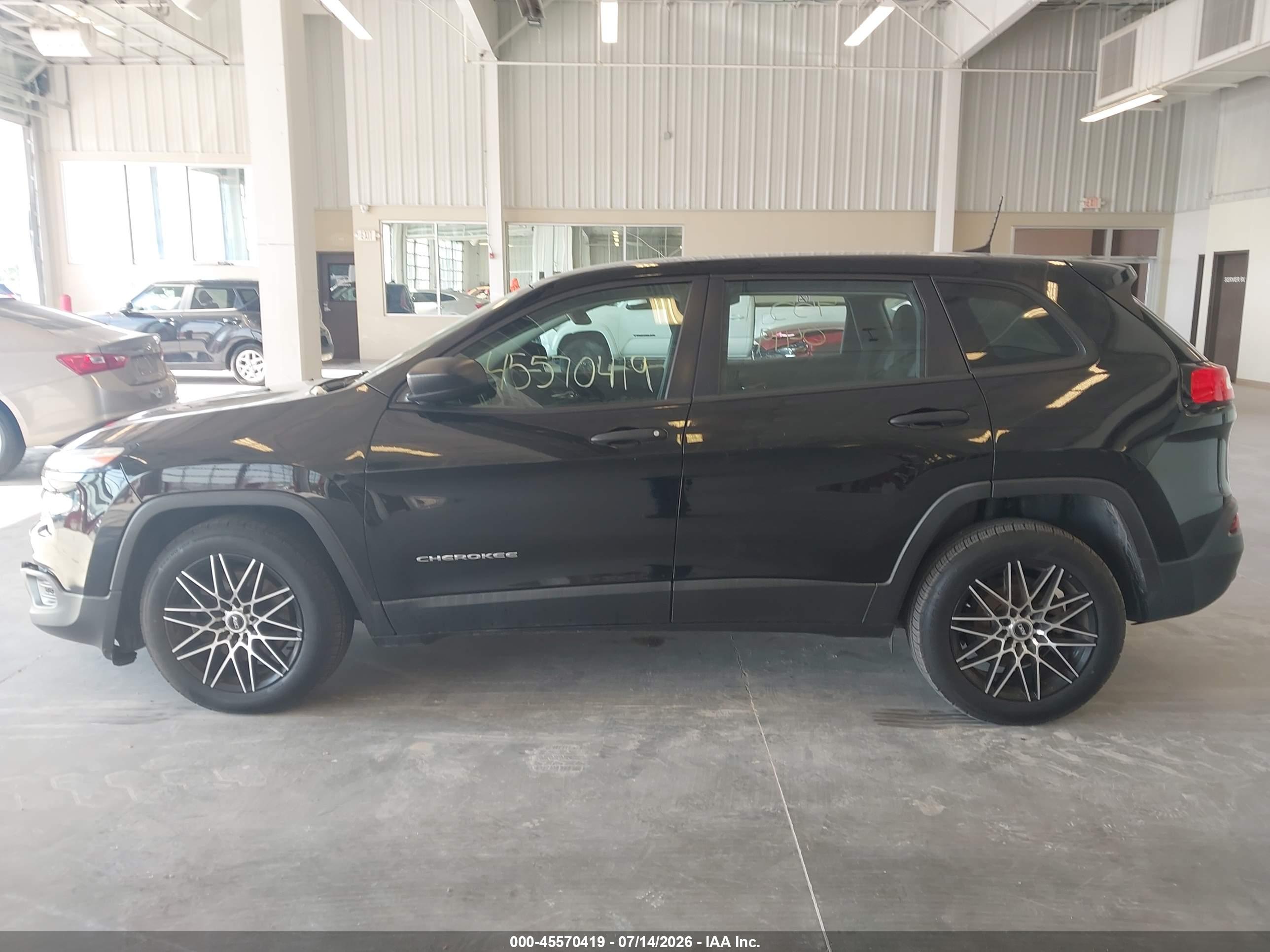 2017 JEEP CHEROKEE SPORT