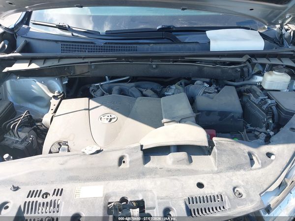 2017 TOYOTA HIGHLANDER XLE