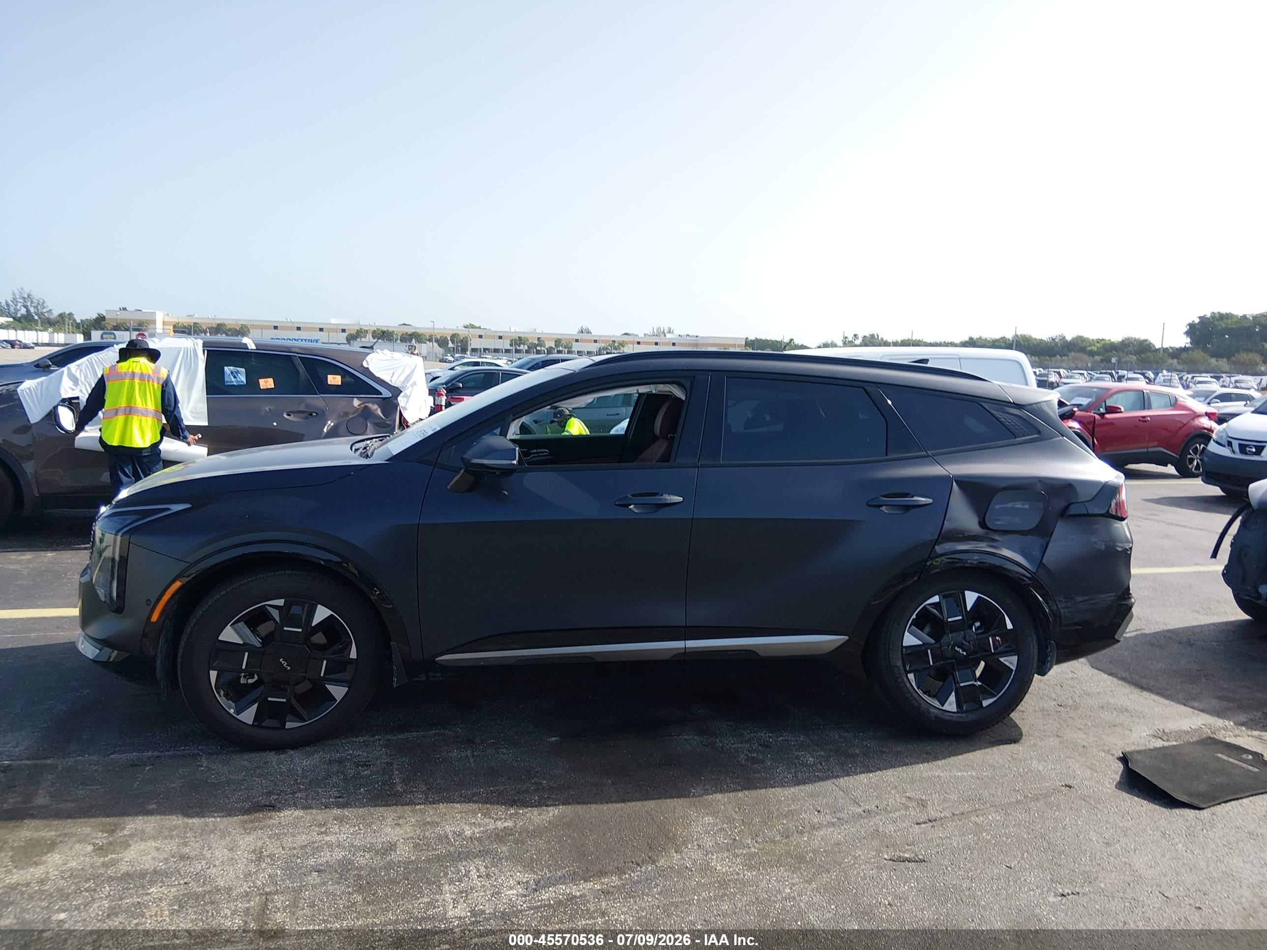 2026 KIA SPORTAGE SX-PRESTIGE