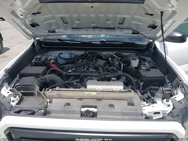 2025 TOYOTA TACOMA SR