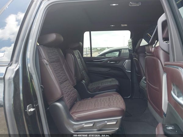 2022 CADILLAC ESCALADE ESV 4WD SPORT PLATINUM