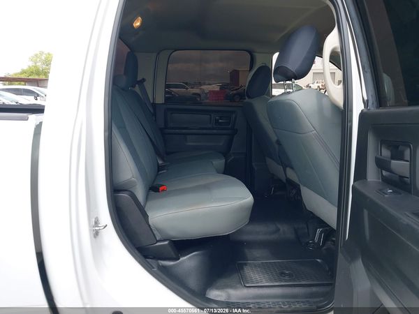 2018 RAM 2500 TRADESMAN  4X4 6'4 BOX