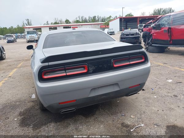 2022 DODGE CHALLENGER SXT