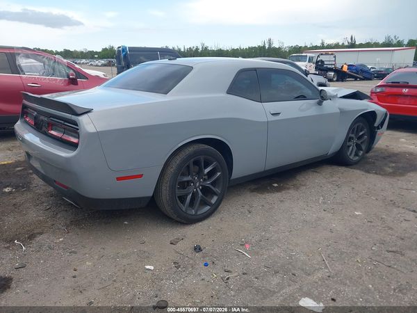 2022 DODGE CHALLENGER SXT