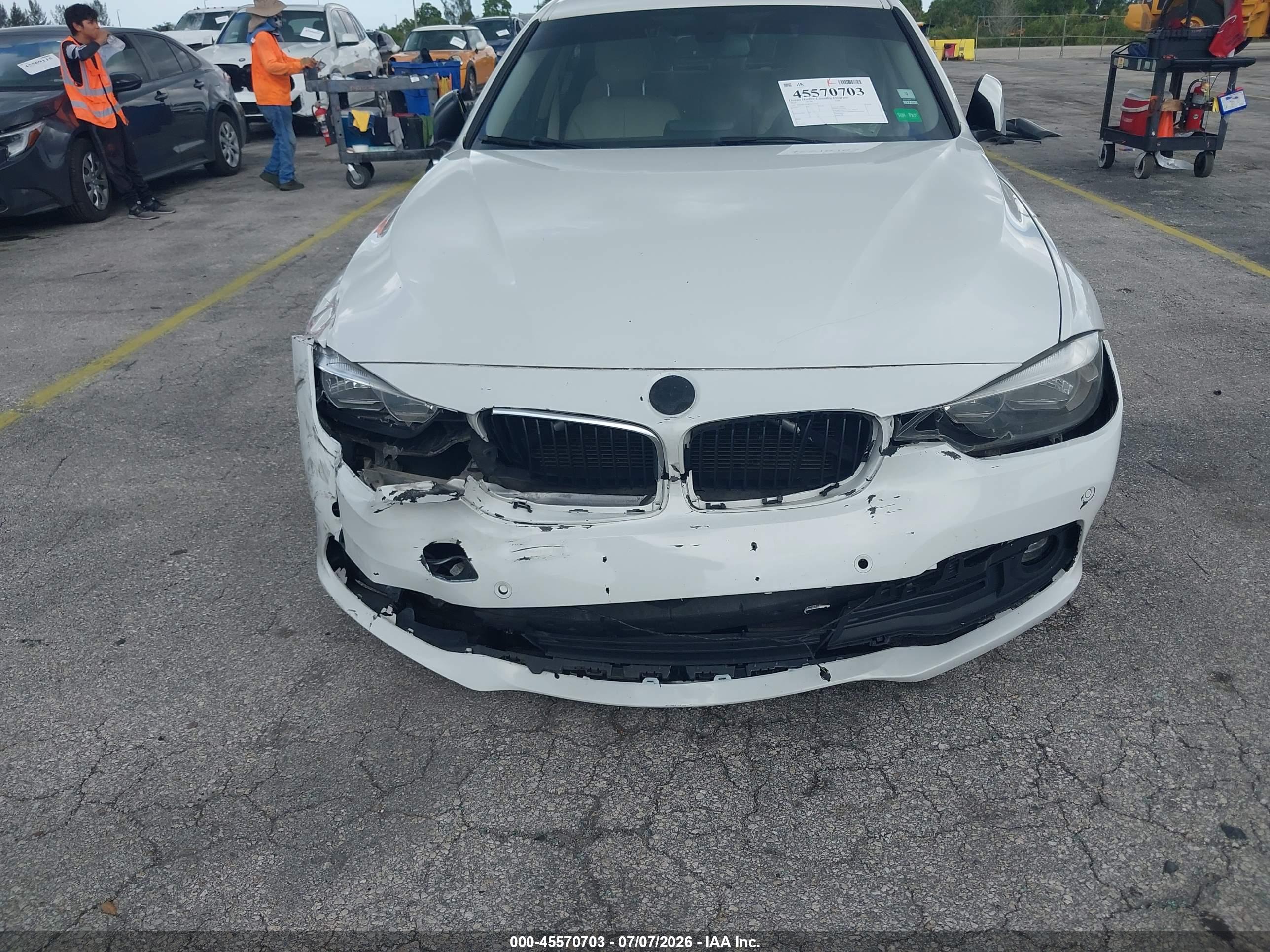 2016 BMW 320I SA