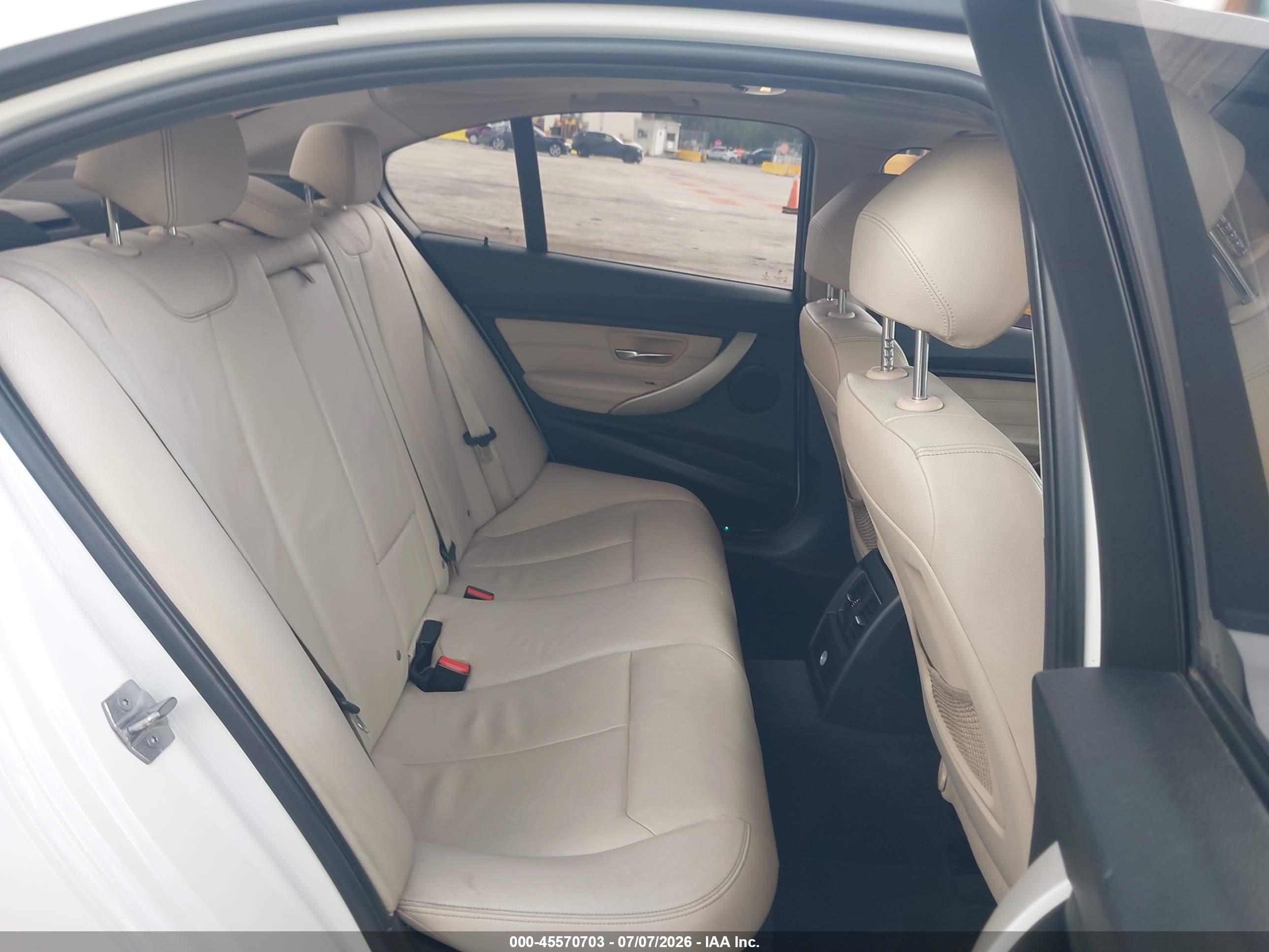 2016 BMW 320I SA