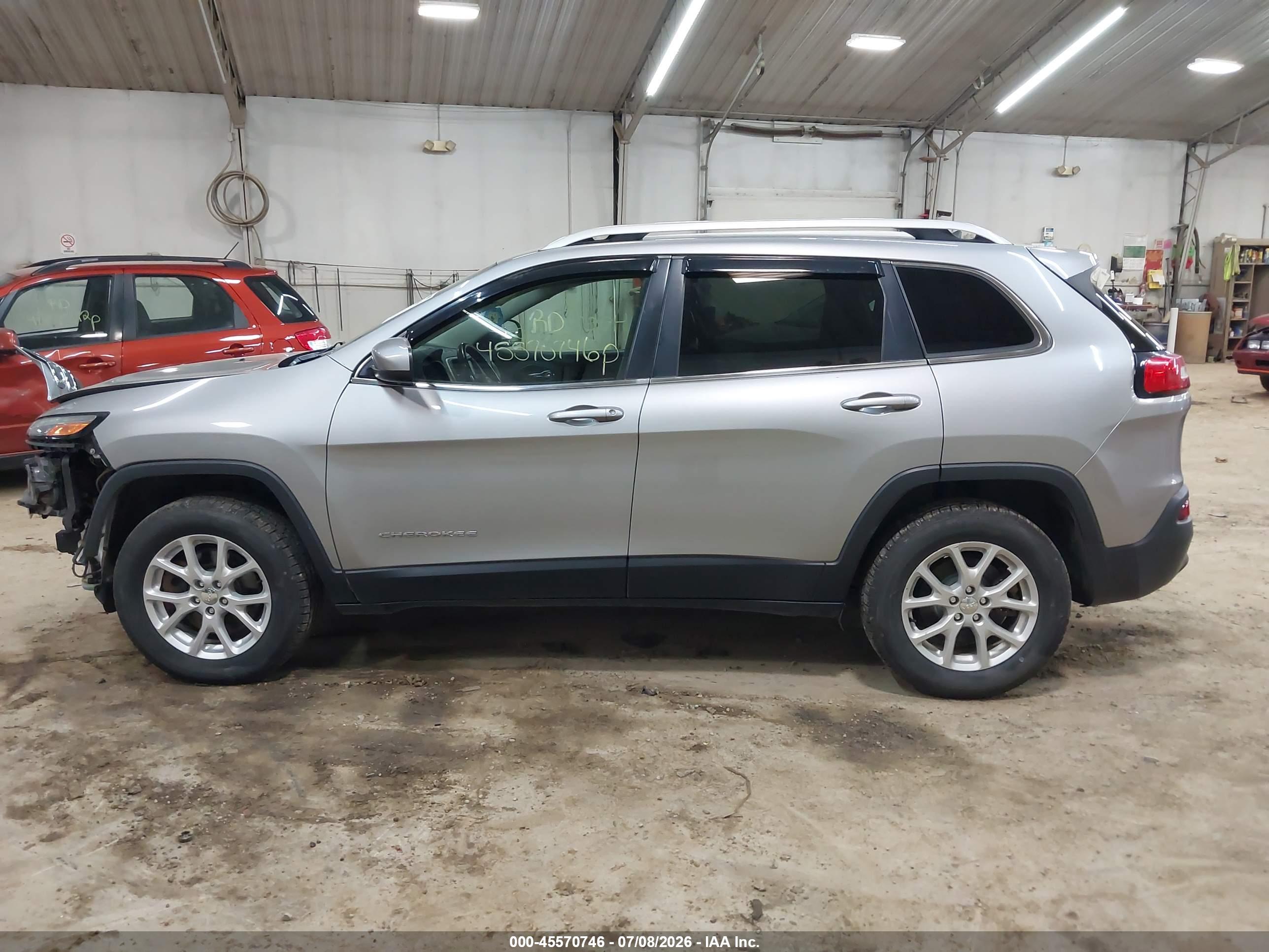 2017 JEEP CHEROKEE LATITUDE