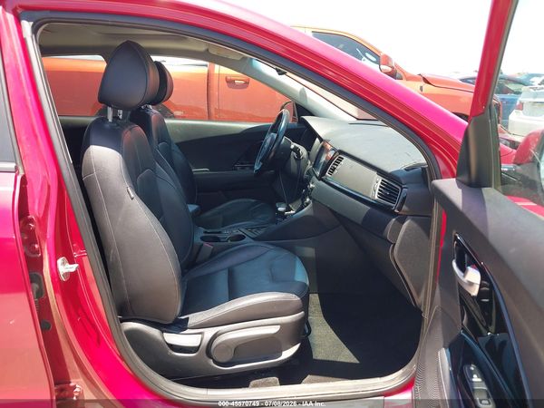 2018 KIA NIRO TOURING