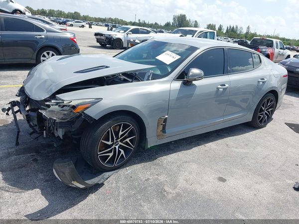 2022 KIA STINGER GT-LINE