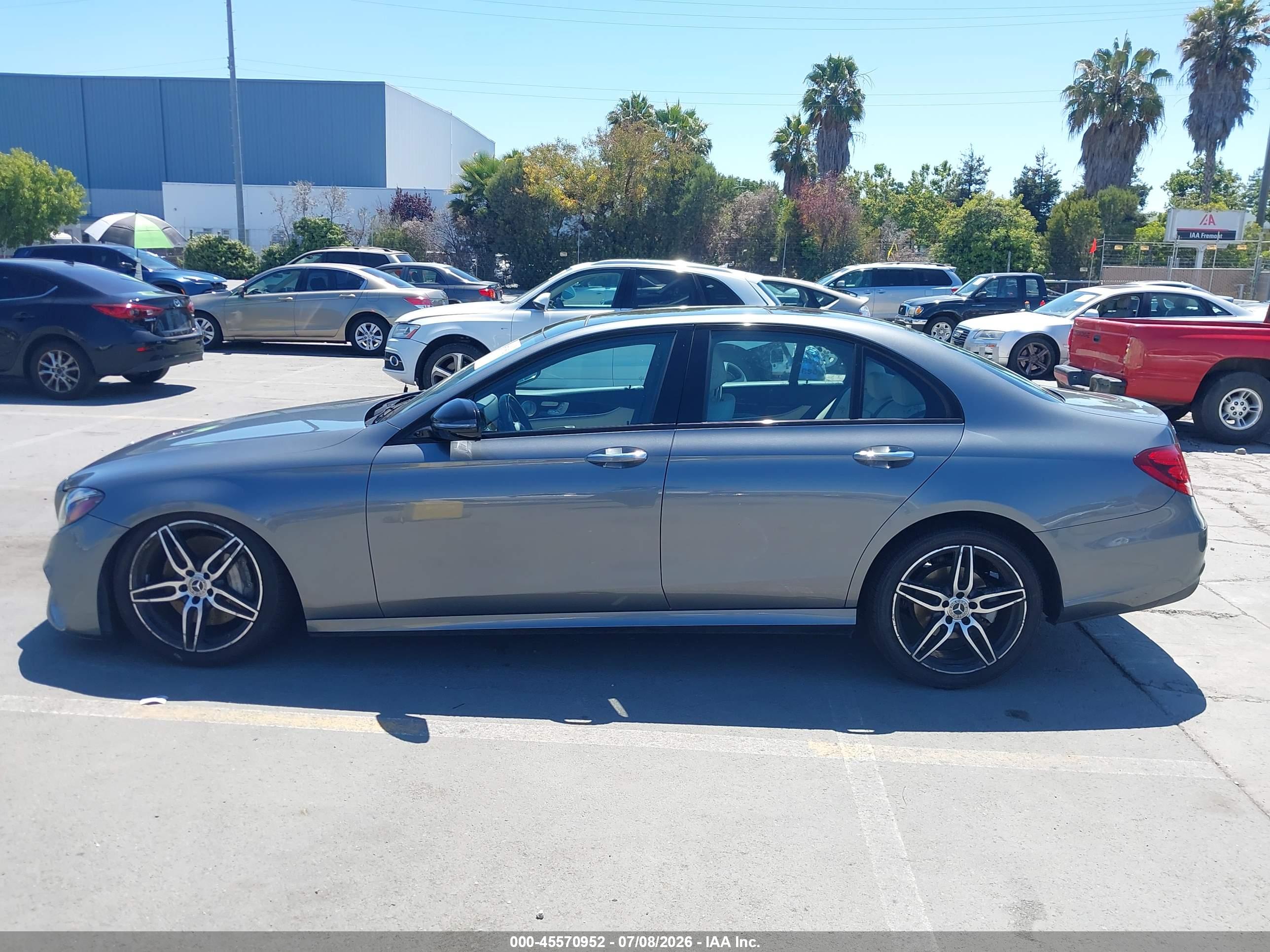 2019 MERCEDES-BENZ E 300 E300