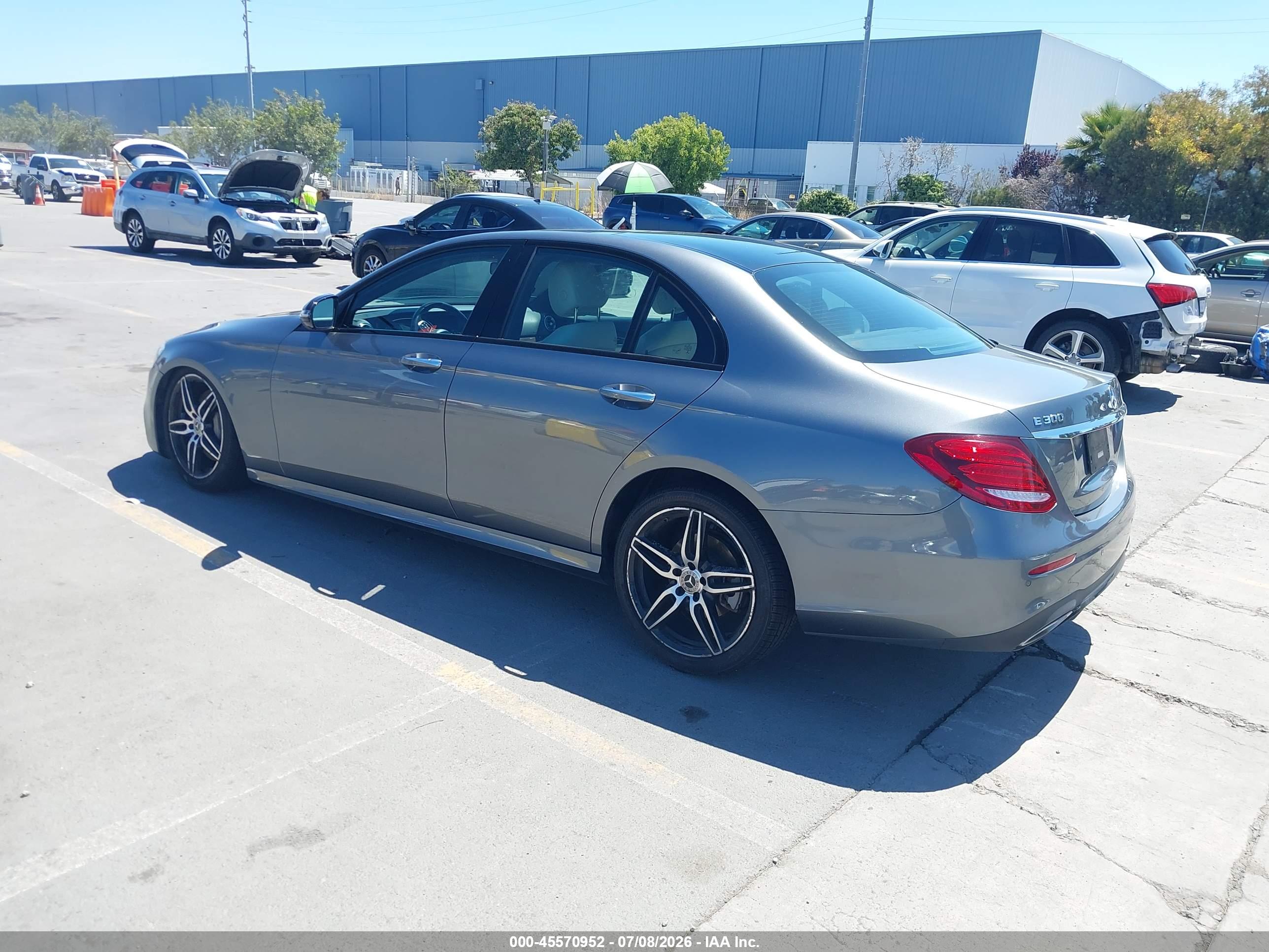 2019 MERCEDES-BENZ E 300 E300