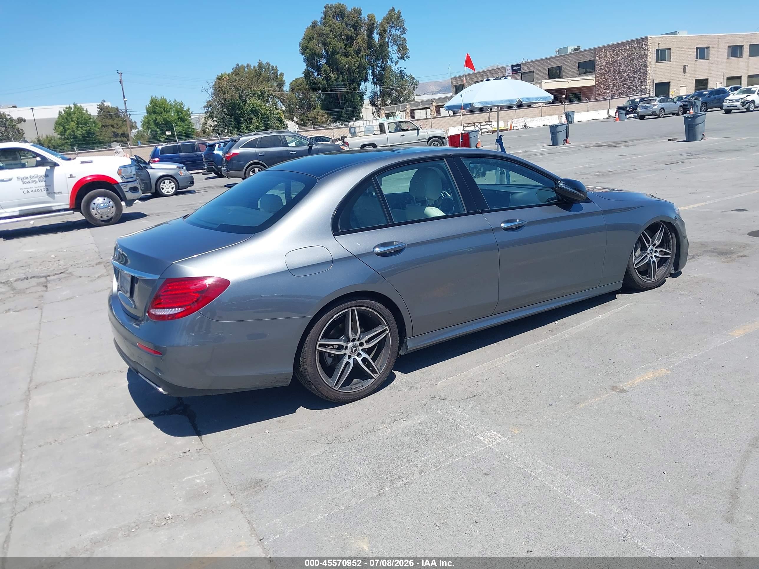 2019 MERCEDES-BENZ E 300 E300