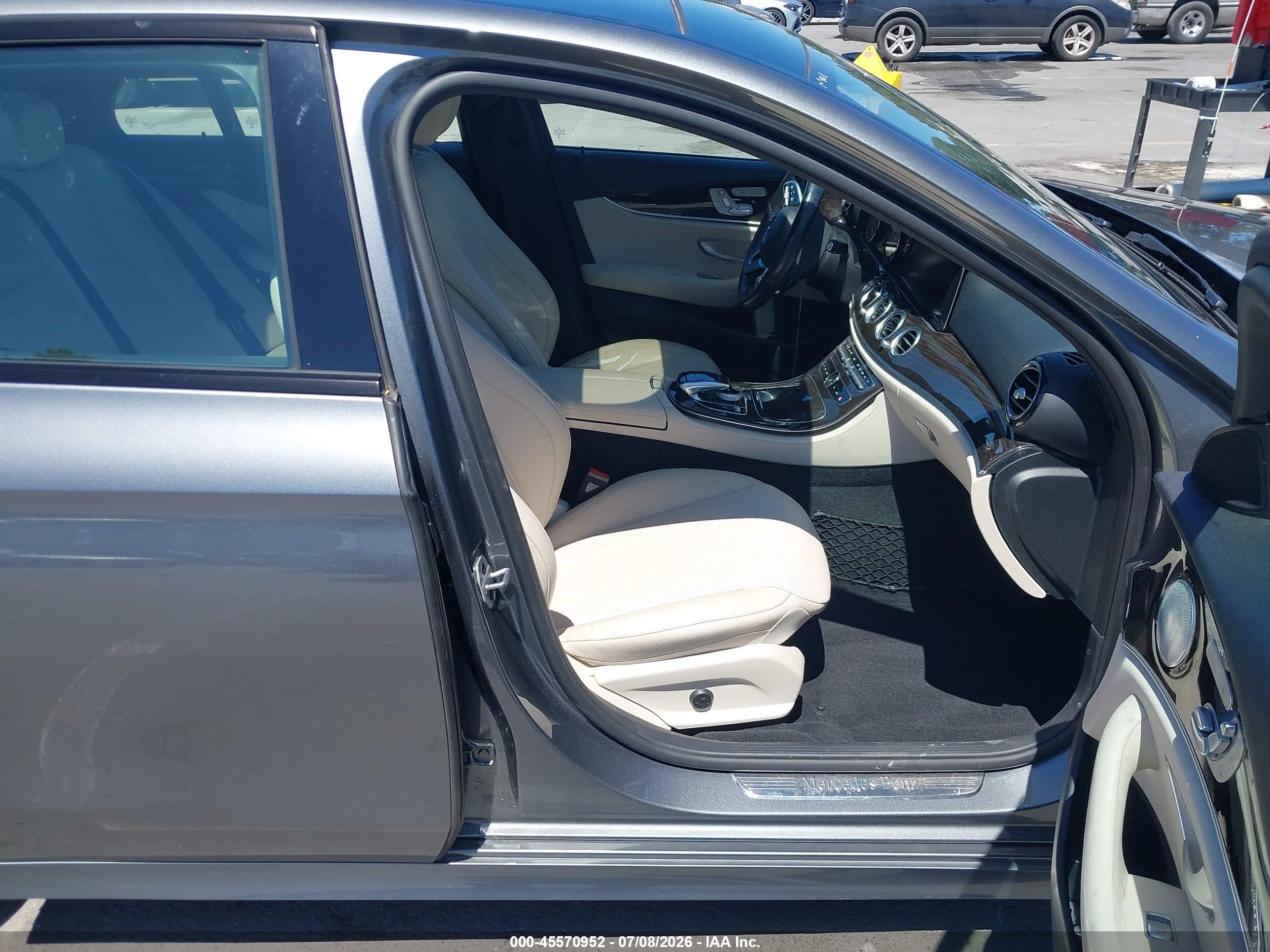 2019 MERCEDES-BENZ E 300 E300