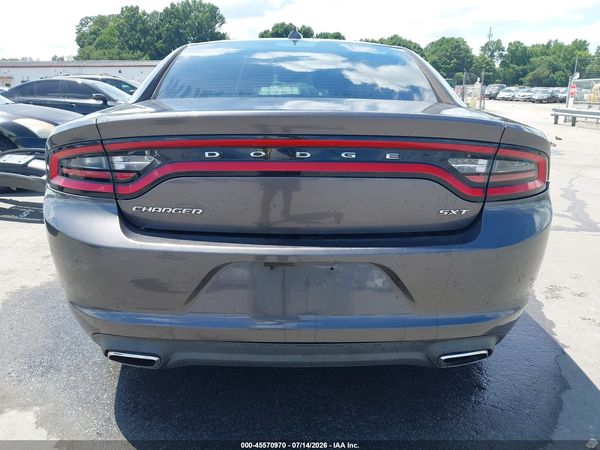2017 DODGE CHARGER SXT RWD