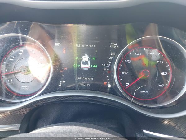2017 DODGE CHARGER SXT RWD