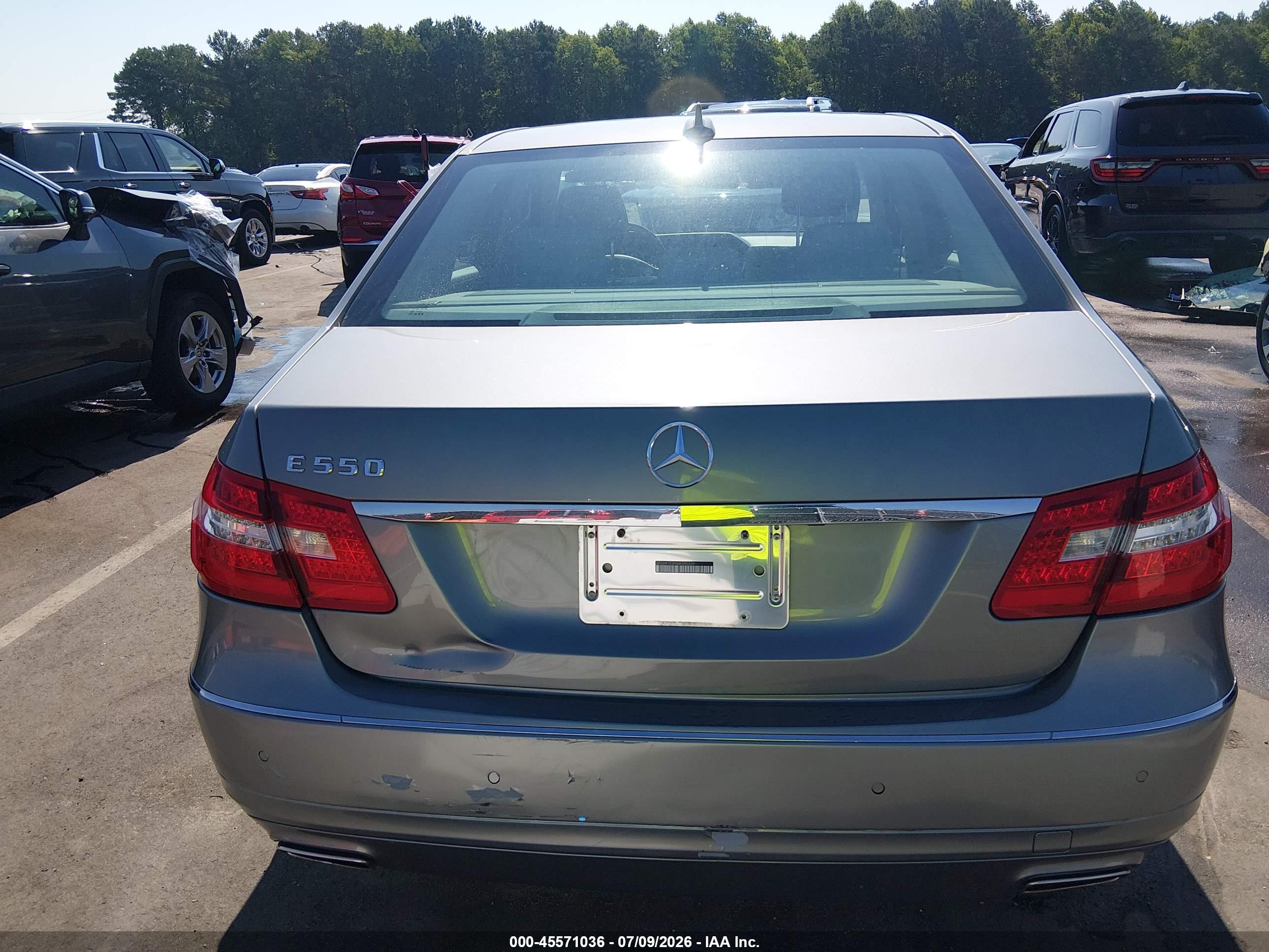 2011 MERCEDES-BENZ E 550 E550