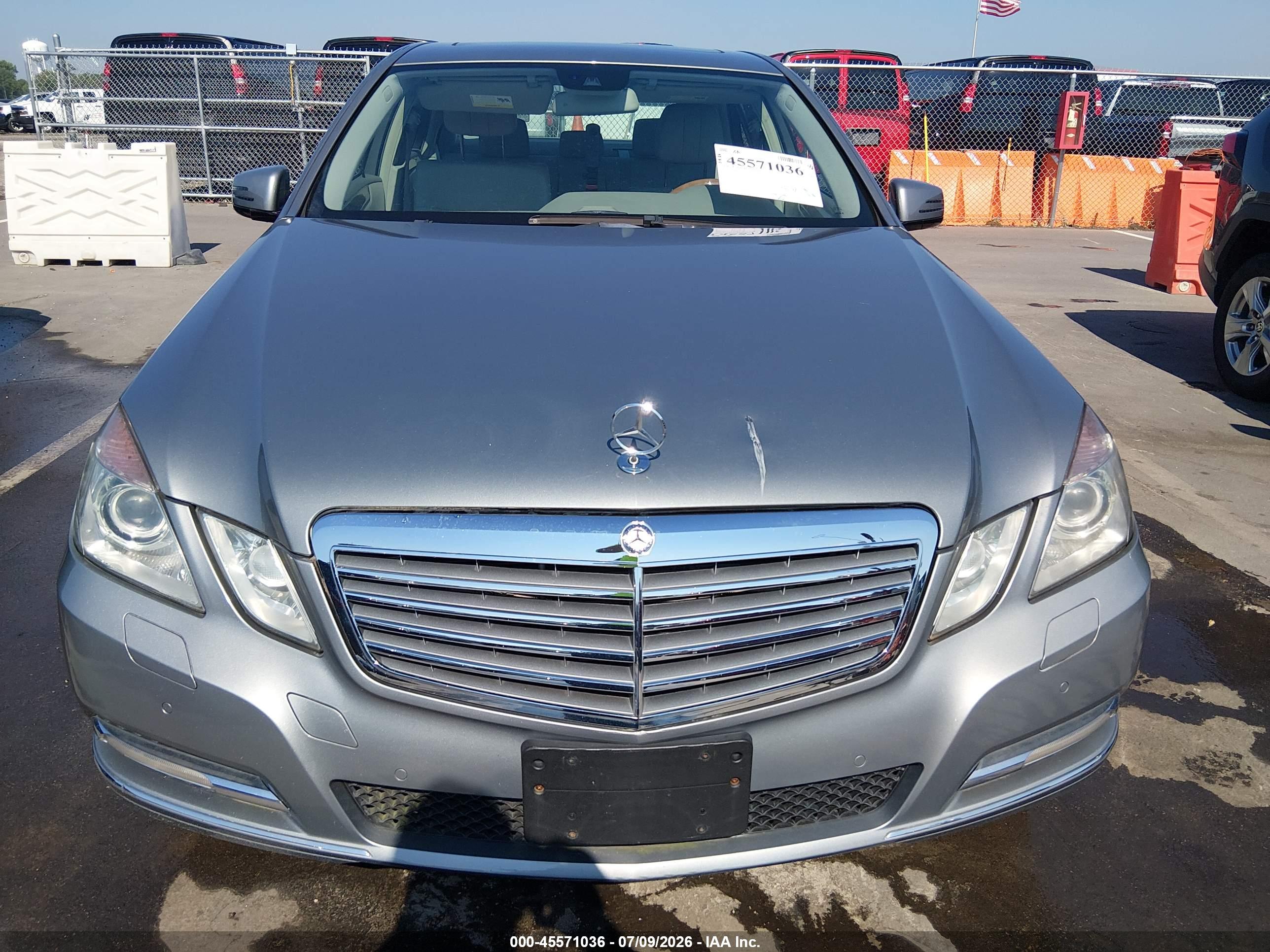 2011 MERCEDES-BENZ E 550 E550
