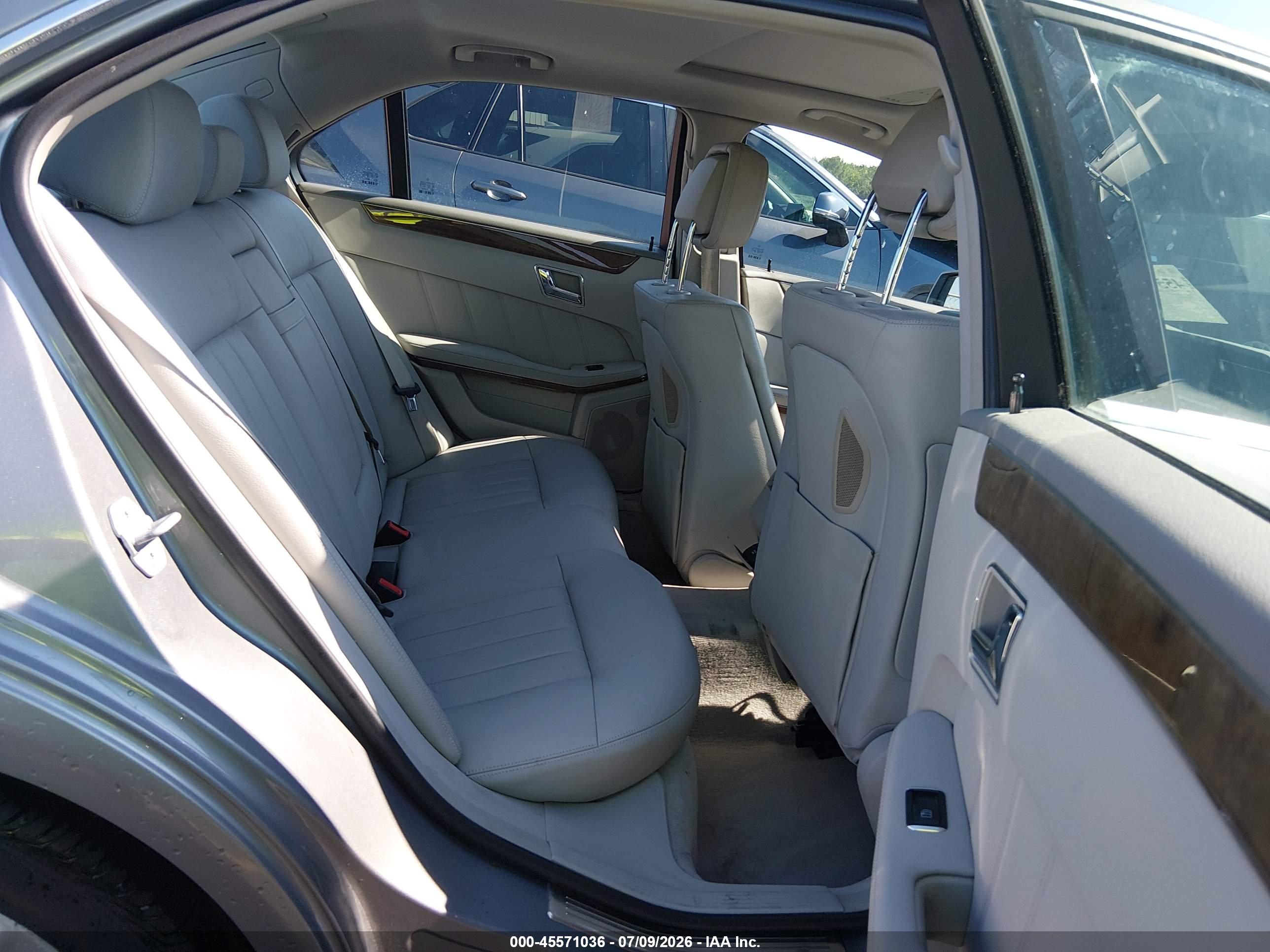 2011 MERCEDES-BENZ E 550 E550