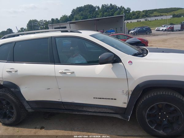 2019 JEEP CHEROKEE TRAILHAWK 4X4