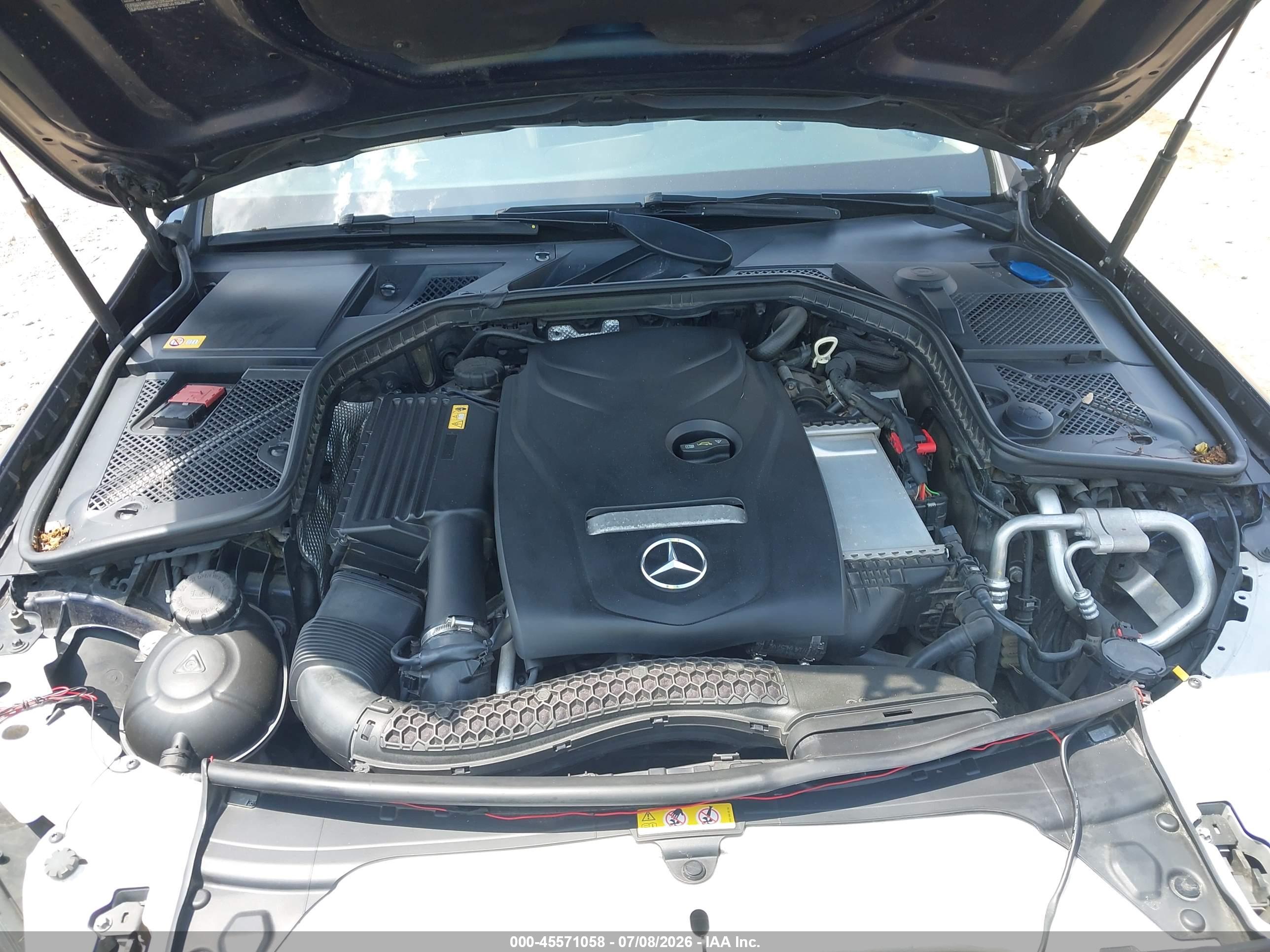2015 MERCEDES-BENZ C 300 4MATIC