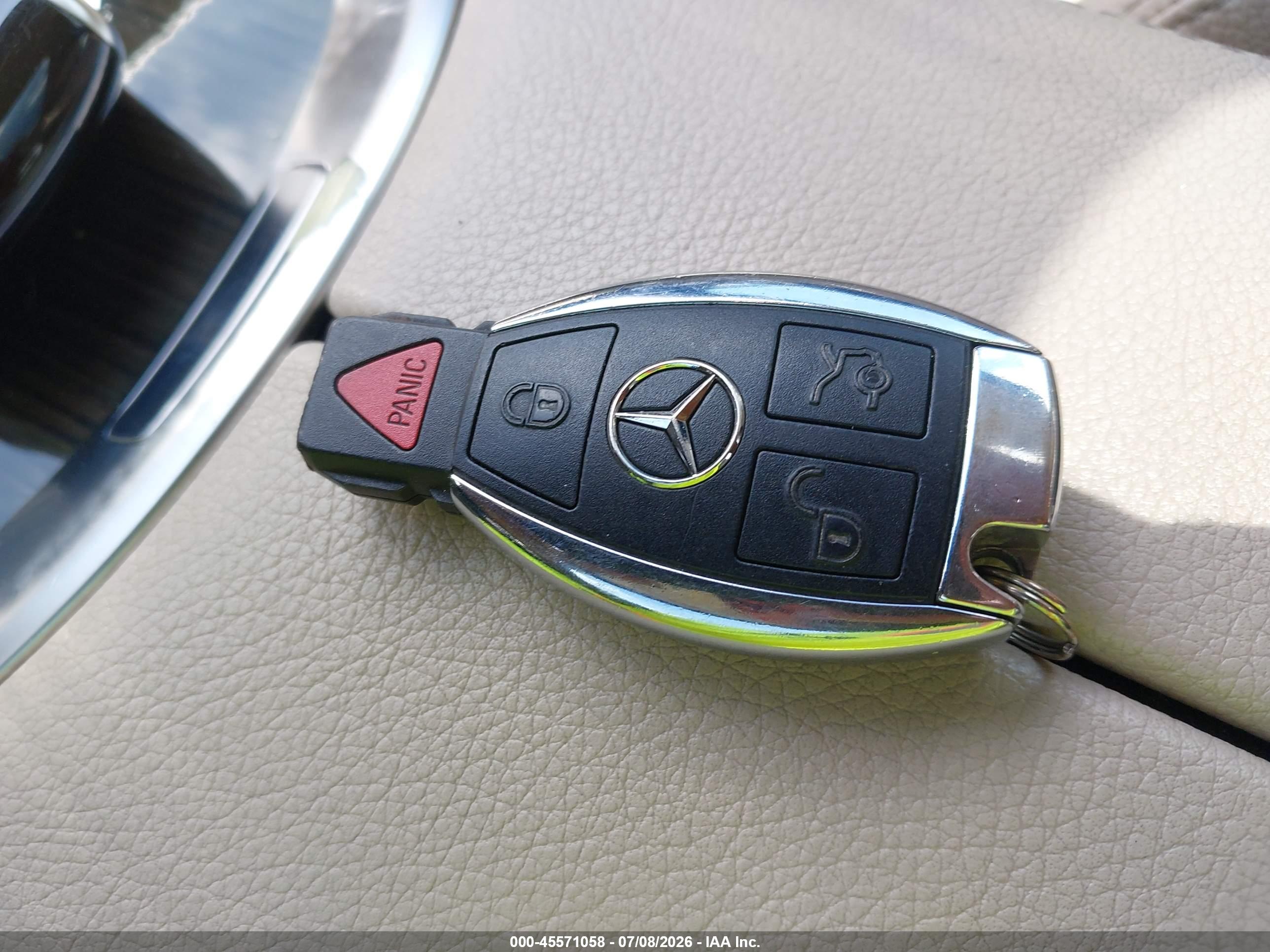 2015 MERCEDES-BENZ C 300 4MATIC