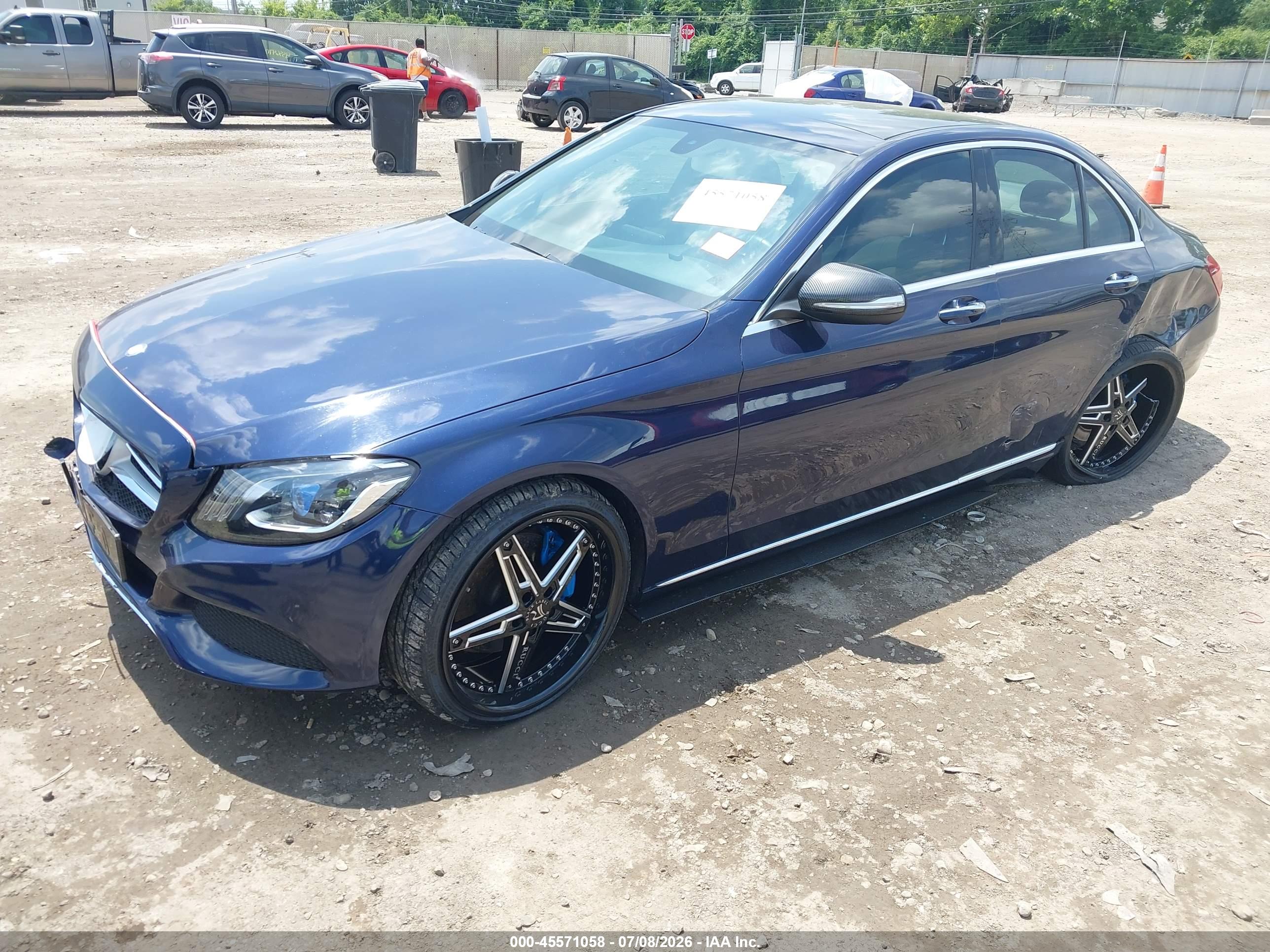 2015 MERCEDES-BENZ C 300 4MATIC
