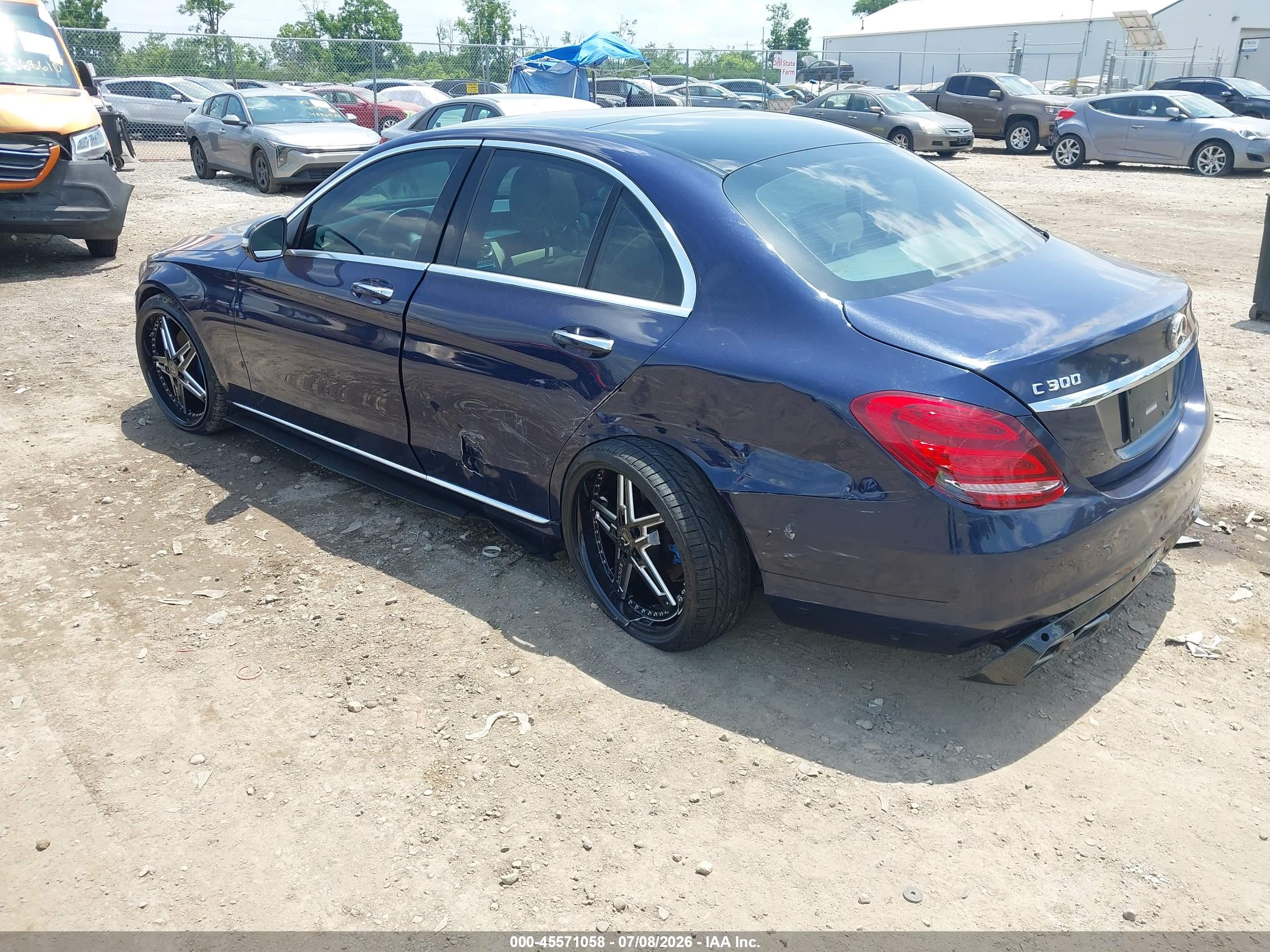 2015 MERCEDES-BENZ C 300 4MATIC