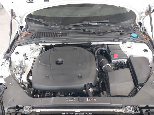 2021 VOLVO S60 T5 MOMENTUM