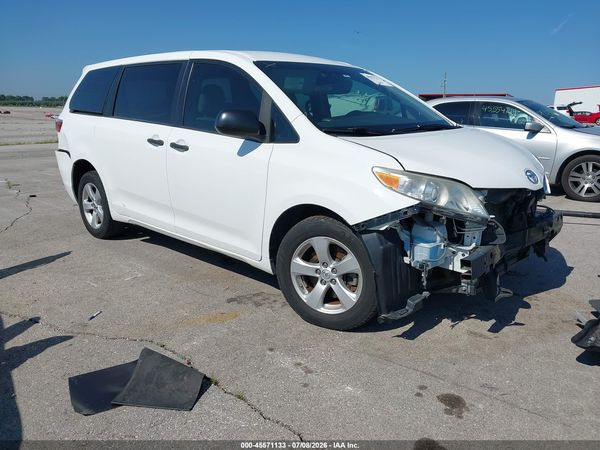 2017 TOYOTA SIENNA L 7 PASSENGER