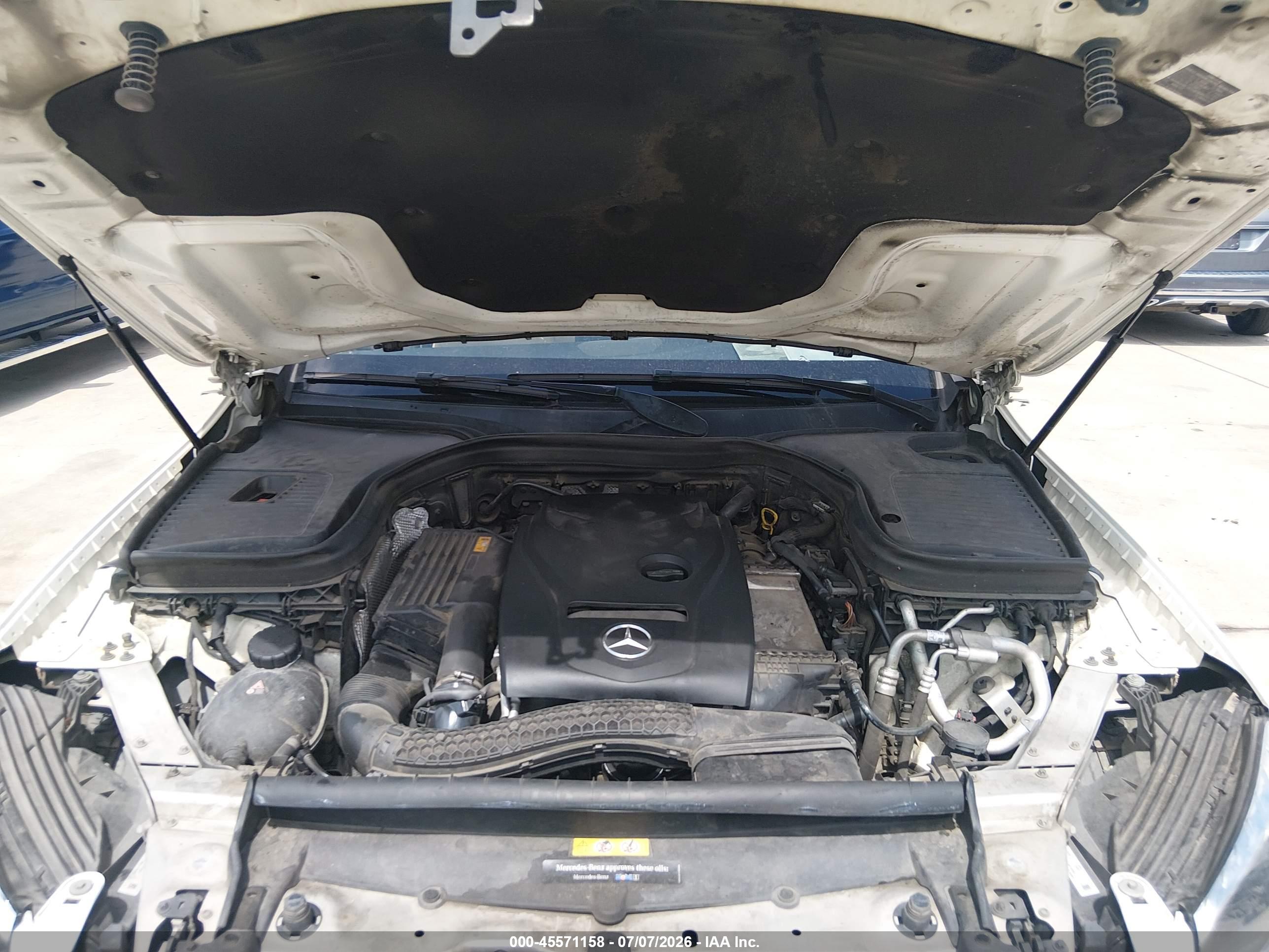 2019 MERCEDES-BENZ GLC 300 GLC300
