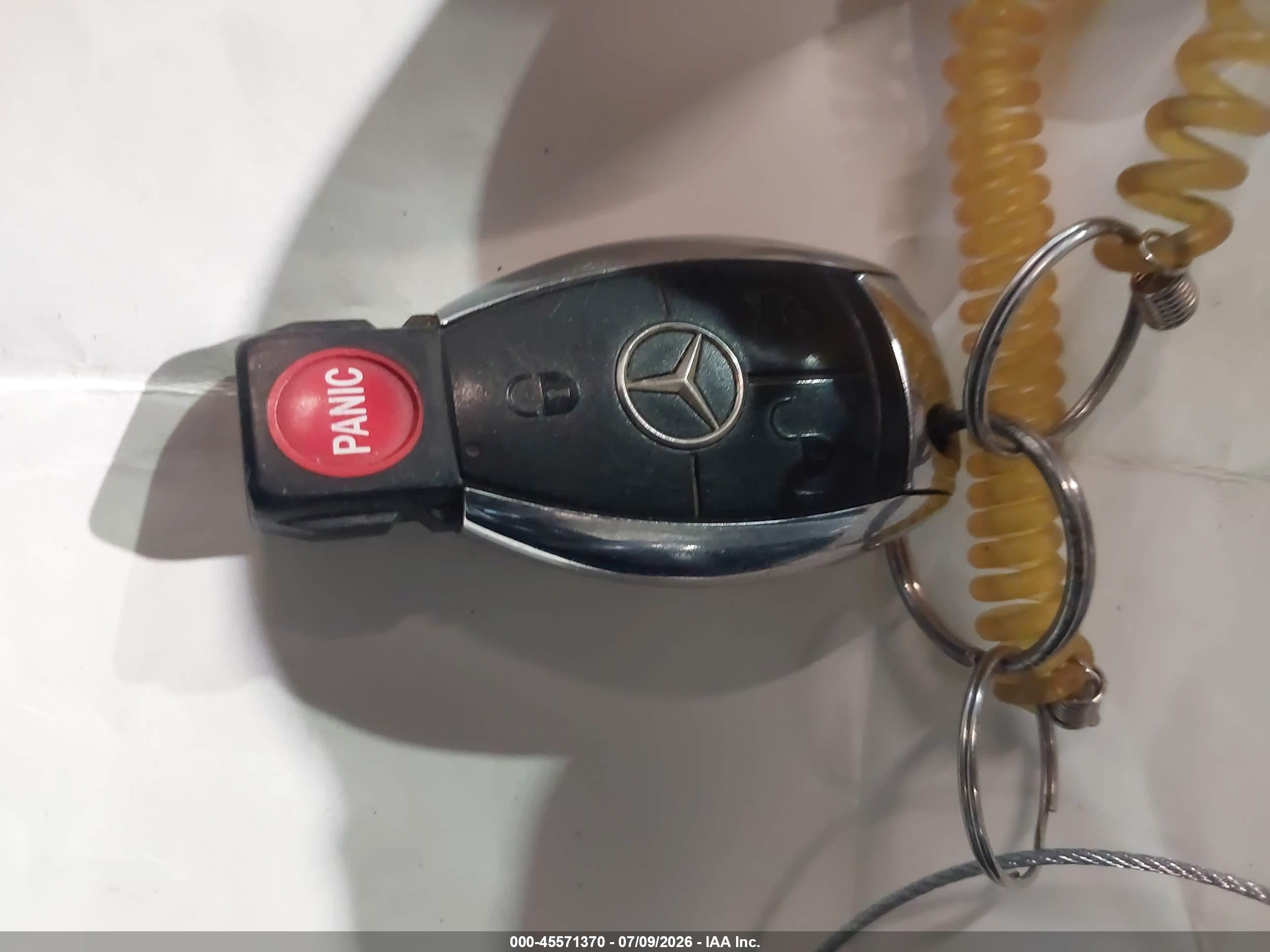 2004 MERCEDES-BENZ C 240 C240 4-Matic