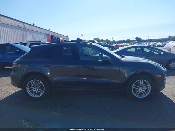 2019 PORSCHE MACAN