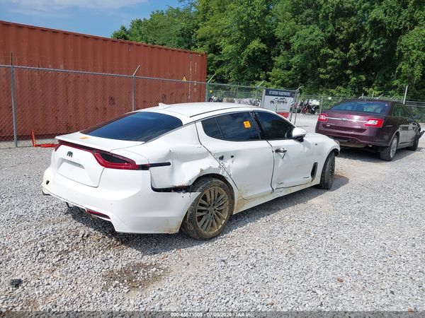 2018 KIA STINGER