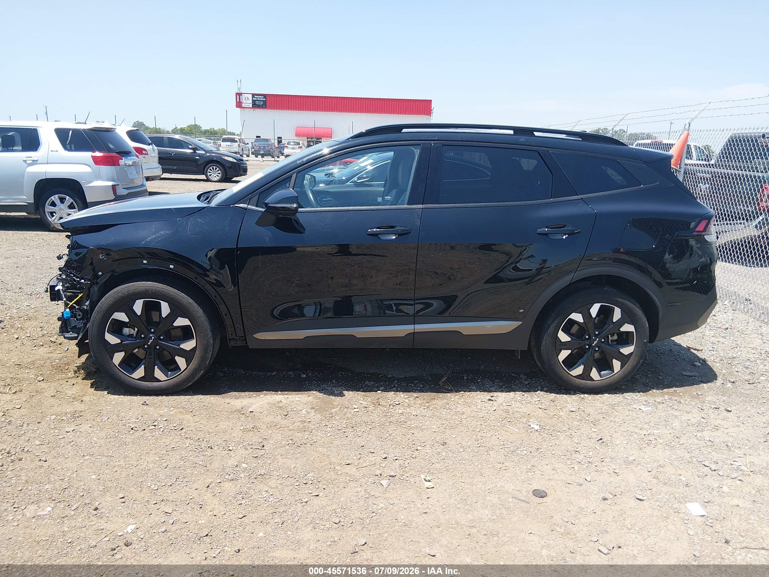 2024 KIA SPORTAGE X-LINE