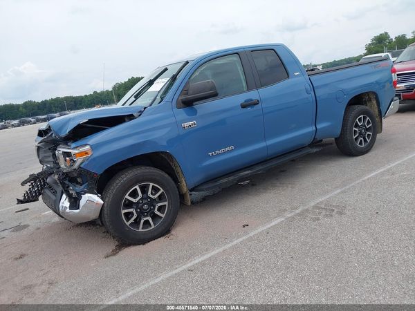 2018 TOYOTA TUNDRA SR5 5.7L V8