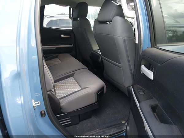 2018 TOYOTA TUNDRA SR5 5.7L V8